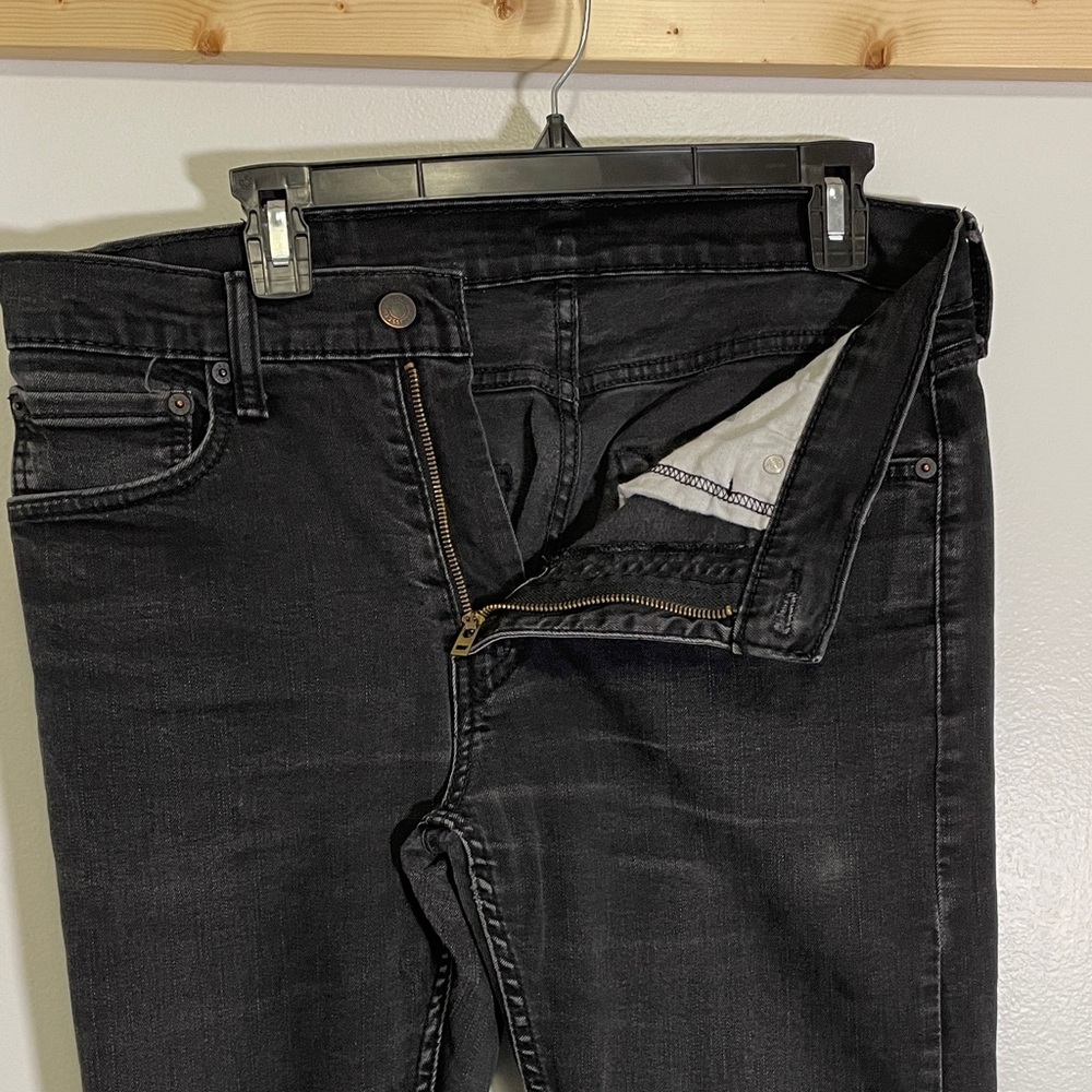 Levis Black Jeans 32x32 - Picture 4 of 4